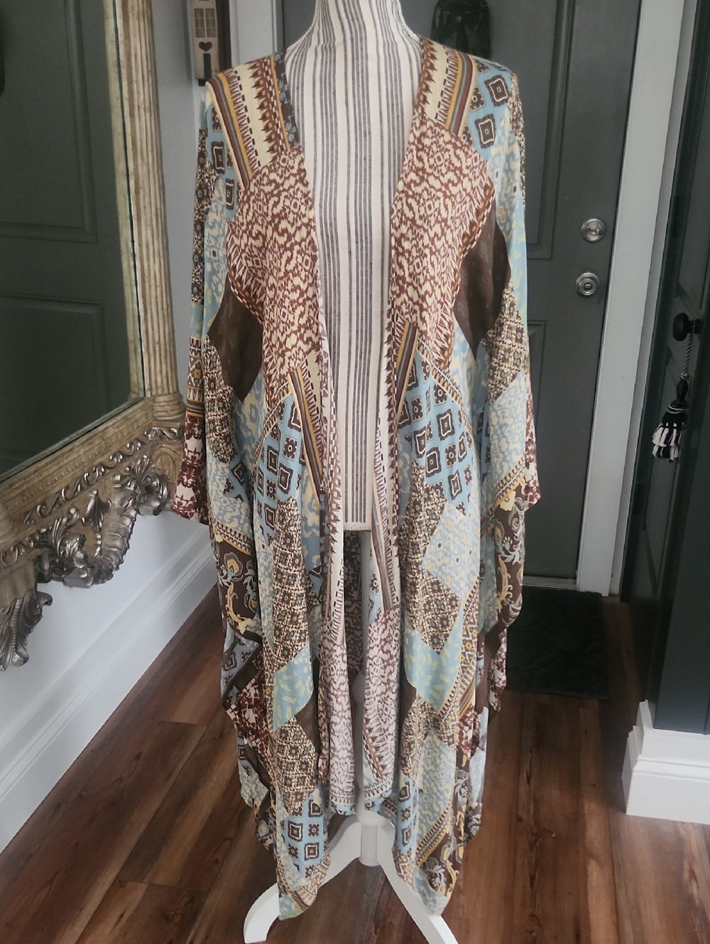 easel Boho Patchwork Kimono in Light Blue and Brown